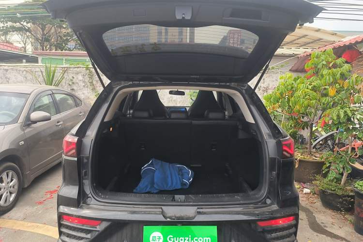 Used SOL QX 2022 300T DCT Moon Exploration Edition