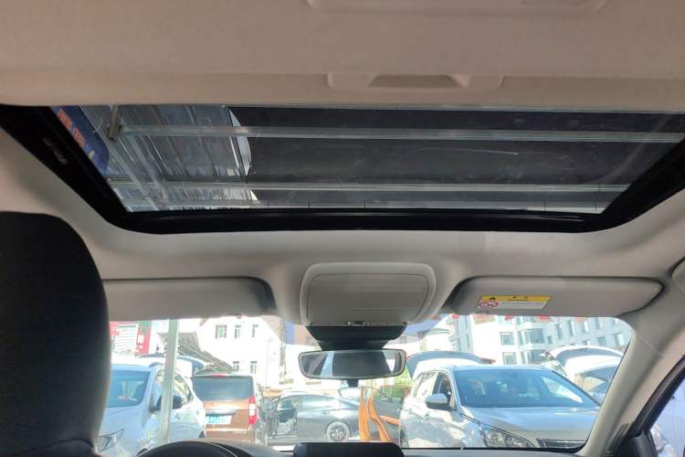 Used Mazda 3 Axela 2020 1.5L Automatic Zhiyue Sunroof Version Headliner