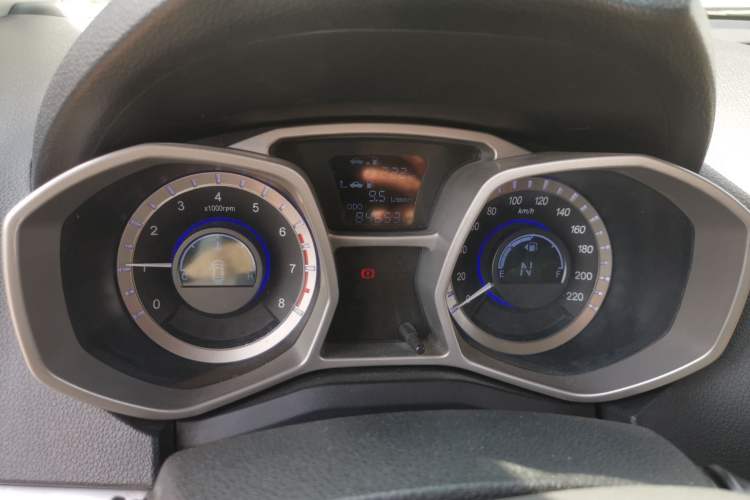 Used JAC Group Refine S3 2014 1.5L CVT Luxury Version Instrument Cluster