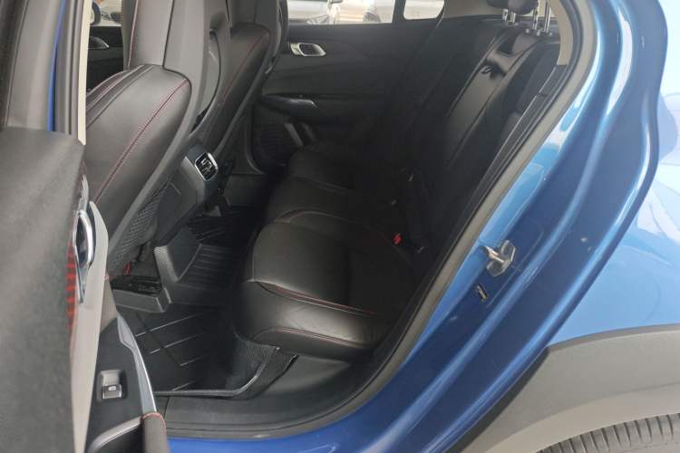 Used Lynk & Co 02 2018 1.5T DCT Two-Wheel Drive Sporty Version China V Standard
