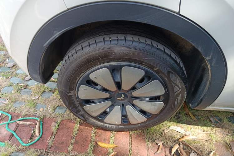 Used Wuling Bingo 2023 333 km Lingxi Connected+ Version