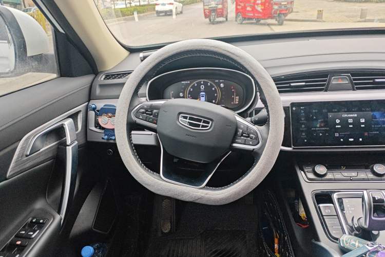 Used Geely Auto Emgrand X7 Sport 2021 Million Edition 1.8TD DCT Two-Wheel Drive Luxury Model
