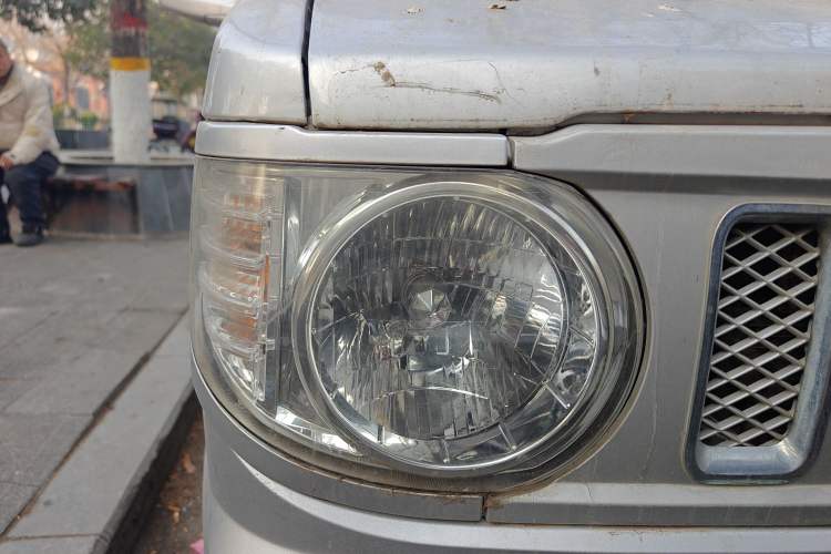 Used Dongfeng Xiaokang V29 2012 1.2L Standard Version
