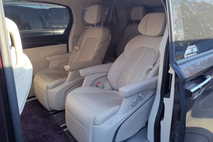 Used Buick GL8 2021 Avenir Aivia Six-Seat Luxury Edition