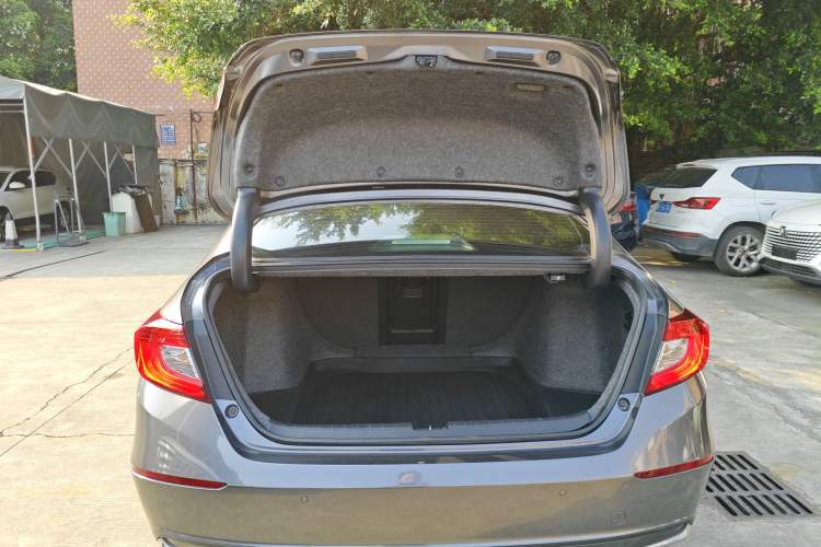 Used Honda Accord 2018 Rui Hybrid 2.0L Rui Ling Edition China VI