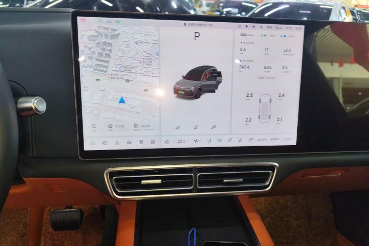 Used Li Auto L8 2023 Pro Model Audio And AC Panel