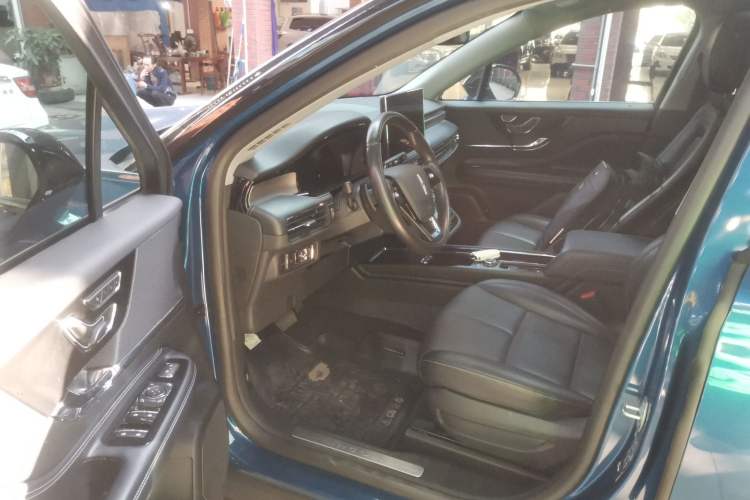 Used Lincoln Corsair 2022 2.0T Two-Wheel Drive Deluxe Edition
