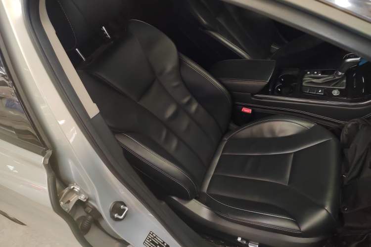 Used Hongqi H5 2019 30TD Smart Connect Dynamic Edition