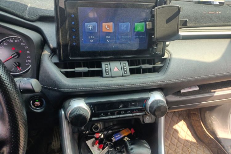 Used Toyota RAV4 2022 2.0L CVT Two-Wheel Drive Urban Edition
