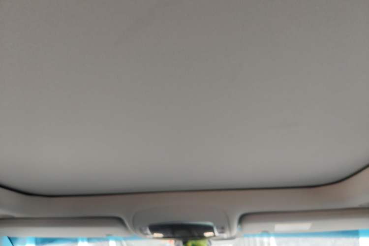 Used Jeep Grand Commander 2018 2.0T Four-Wheel Drive Premium Navigation Version China V
