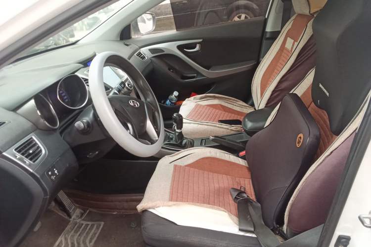 Used Hyundai Elantra (5th Generation / Langdong) 2015 1.6L Manual Leading Model Left Front Seat
