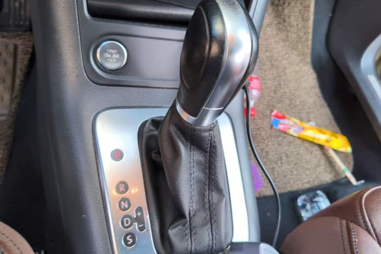 Used Volkswagen Tiguan L 2015 1.8TSI Automatic Two-Wheel Drive Luxury Model