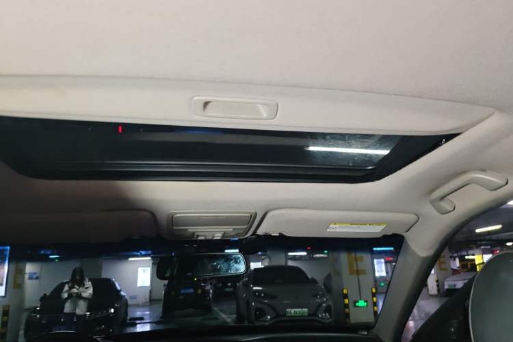 Used Honda Crosstour 2012 2.4L Luxury Edition