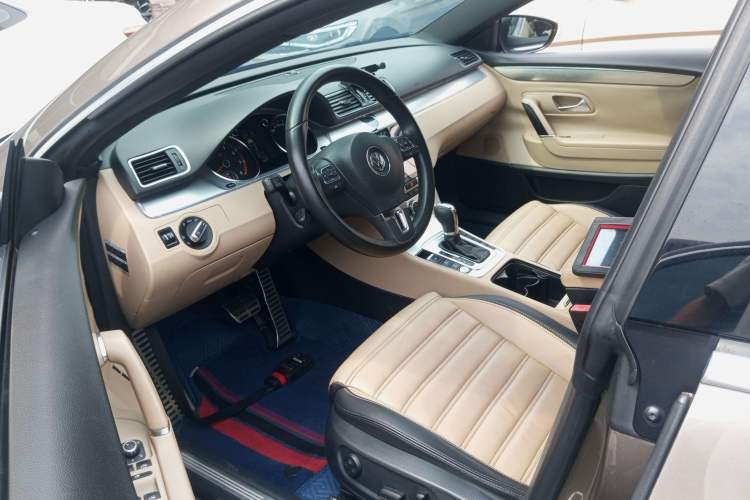 Used Volkswagen FAW-Volkswagen CC 2013 1.8TSI Prestige Model Driver Seat