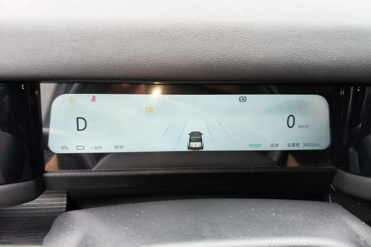 Used iCAR 03 2024 501km Four-wheel Drive Long-Range Advanced Version