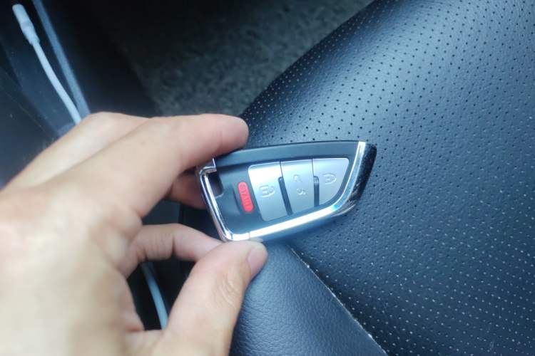 Used Hyundai Elantra (5th Generation / Langdong) 2013 1.6L Automatic Leading Model Vehicle Key