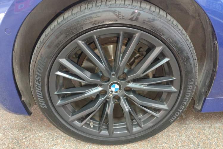 Used BMW 3 Series 2021 Second Facelift 325Li M Sport Night Edition Package