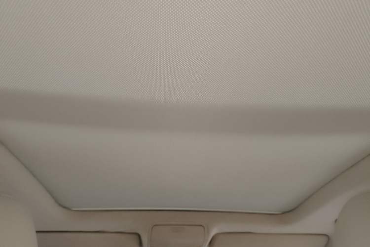 Used Volkswagen Tiguan 2013 1.8TSI Automatic Two-Wheel Drive Luxury Model Headliner