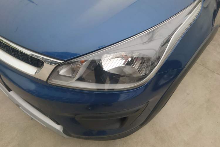 Used Kia KX Cross 2017 1.4L AT GLS
