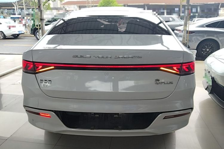 Used BYD Qin PLUS 2024 Honor Edition EV 420KM Leading Model
