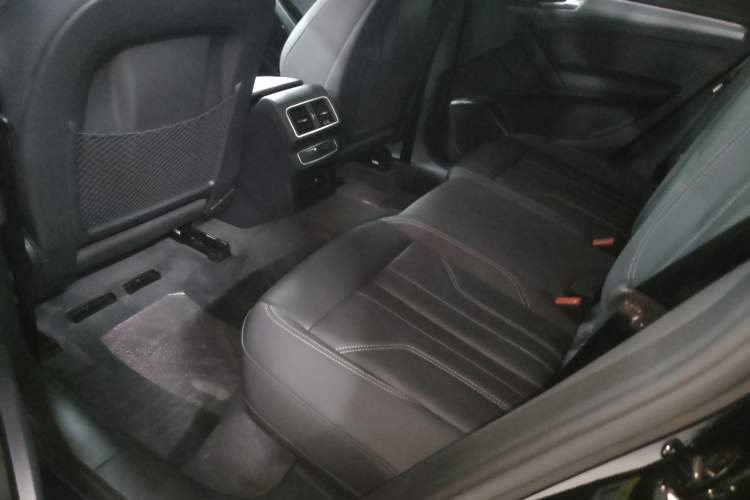 Used Audi Q5L Sportback 2022 40 TFSI Fashion Model