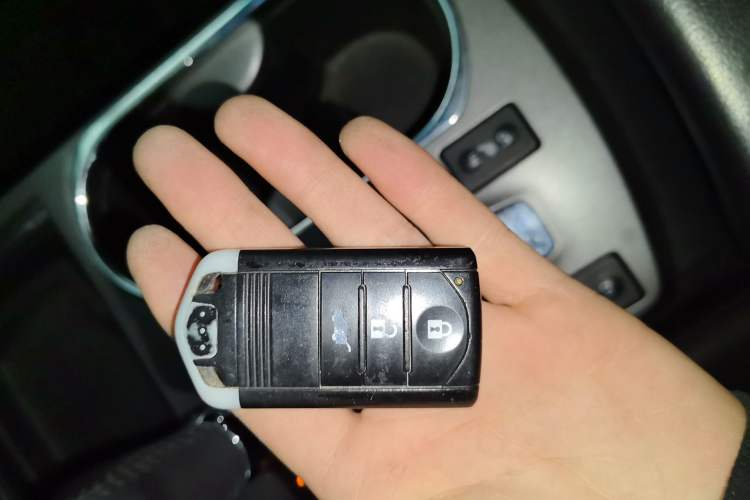 Used Acura RDX 2013 3.0L Two-Wheel Drive Elite Edition Vehicle Key