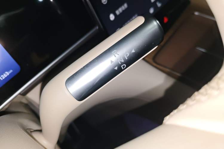 Used Hima AITO M7 2026 Model Range-Extending Ultra All-Wheel Drive 5-Seater Version