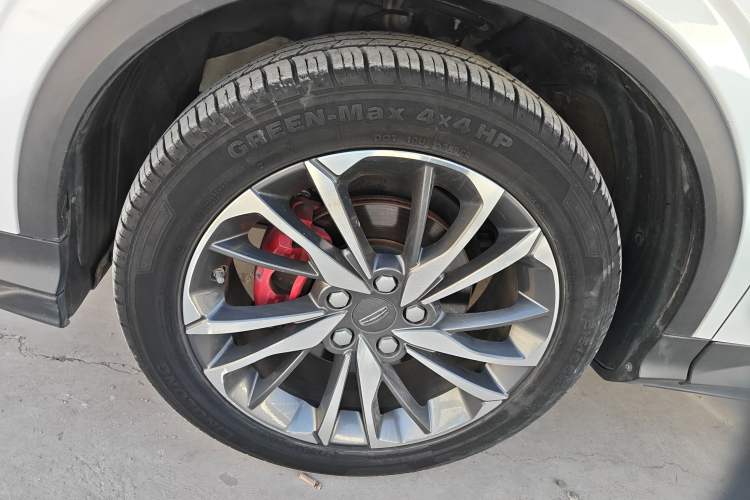 Used Geely Auto Coolray 2019 Sport Model 260T DCT Patrol China V Standard