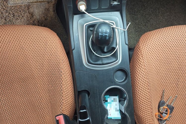 Used GAC Trumpchi GS5 2012 2.0L Manual Two-Wheel Drive Comfort Edition Gear Lever