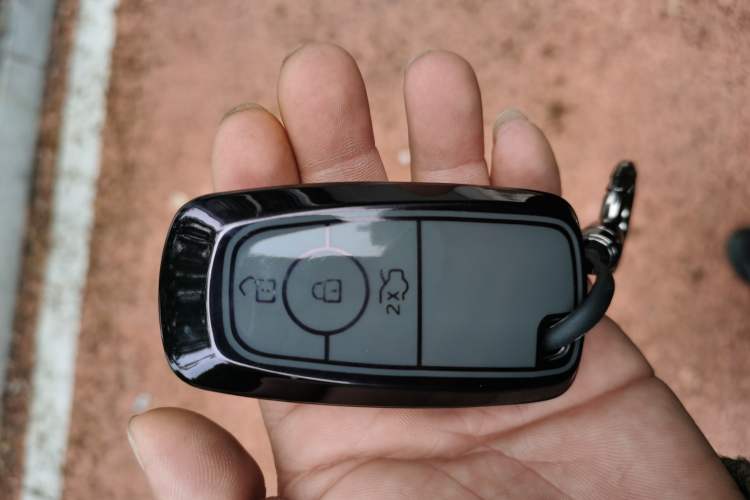 Used Ford Explorer 2020 EcoBoost 285 Rear-Drive Trend Edition 6 Seats