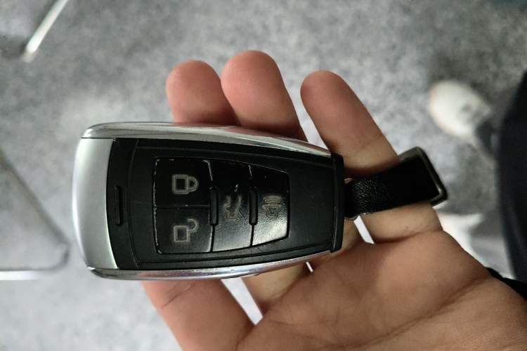 Used BAIC Beijing X5 2018 1.5T CVT New Smart Version China V Emission Standard