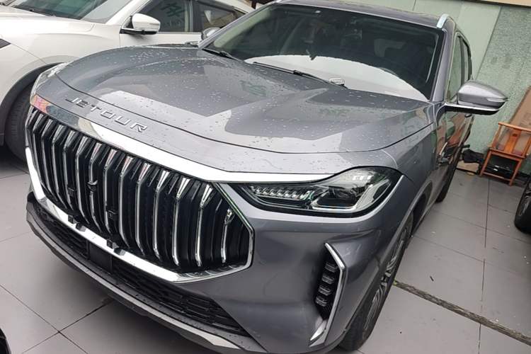 Used JETOUR X70 PLUS 2023 1.5T DCT Brave PLUS 5-Seater Guazi used car, China used car export, Used car for sale, Used cars, Cheapest cars for sale