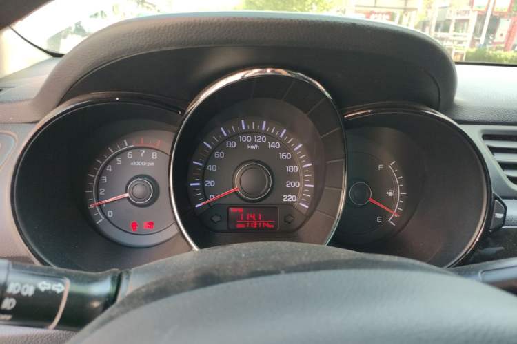 Used Kia K2 2012 Sedan 1.4L MT GLS Commemorative Edition Instrument Cluster