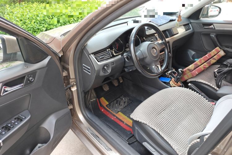 Used Volkswagen Bora 2014 1.6L Manual Comfort Model Driver Seat