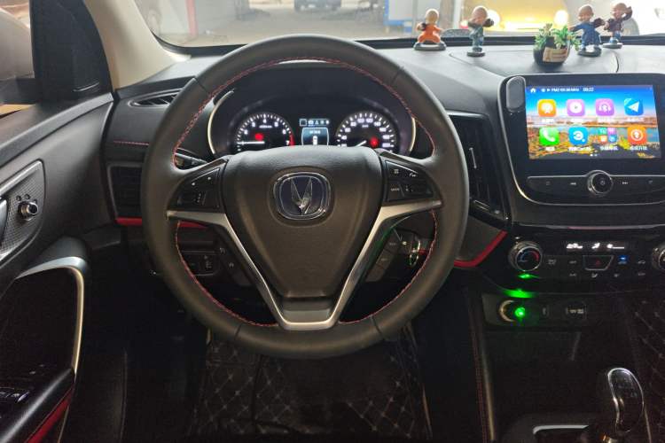 Used CHANGAN CS55 2017 1.5T Manual Colorful Edition
