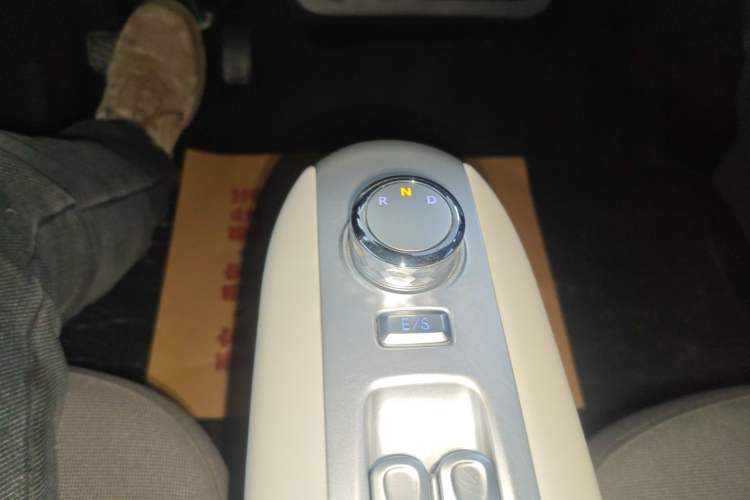 Used CHANGAN NEVO Lumin 2023 205km Xiangqin Version
