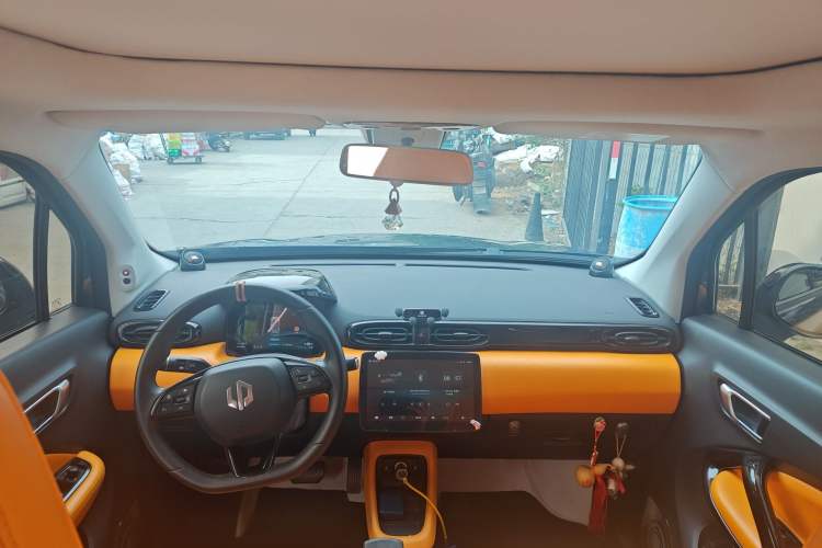 Used Leapmotor T03 2023 403 Smart Edition Headliner