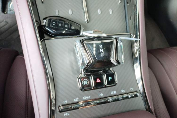 Used Denza Z9GT 2024 1100 Four-Wheel Drive Max Edition
