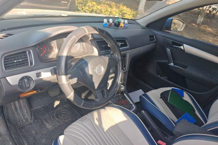 Used Volkswagen Lavida 2014 1.4 TSI DSG BlueMotion Technology Version