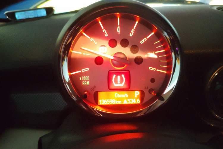 Used MINI 2011 1.6T COOPER S Instrument Cluster