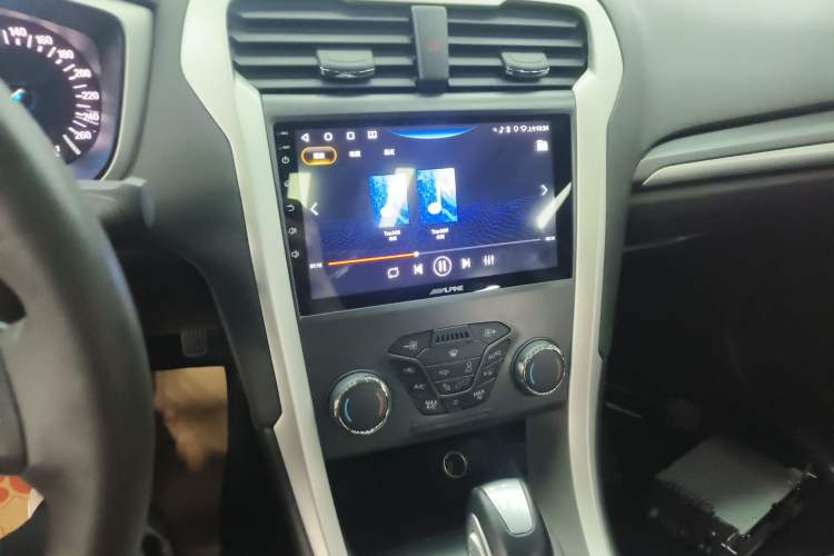 Used Ford Mondeo 2013 1.5L GTDi180 Fashion Edition Audio And AC Panel