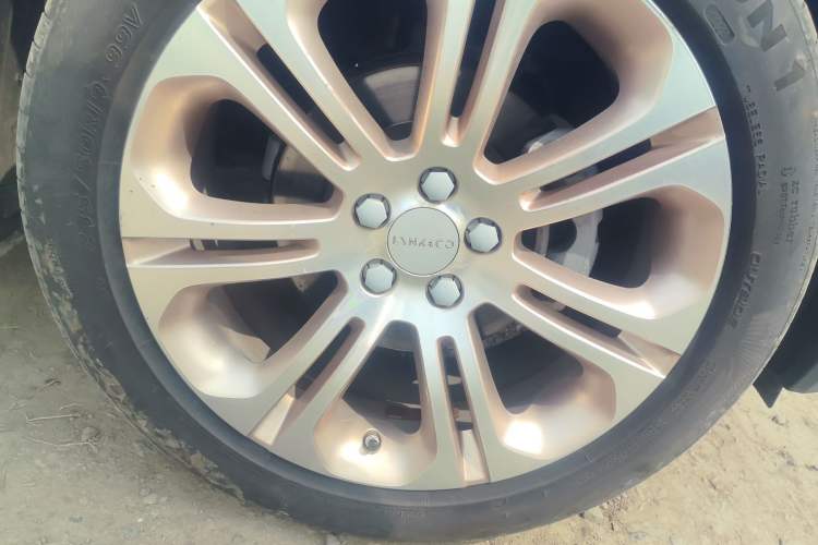 Used Lynk & Co 01 2017 2.0T Two-Wheel Drive Pro Edition
