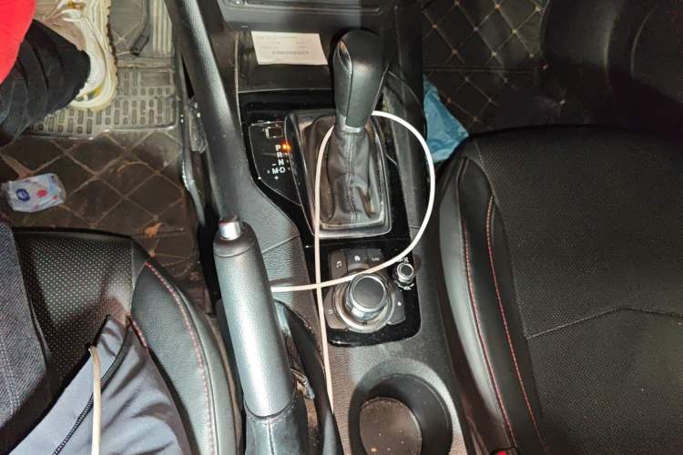 Used Mazda 3 Axela 2016 Hatchback 1.5L Automatic Luxury Model Gear Lever