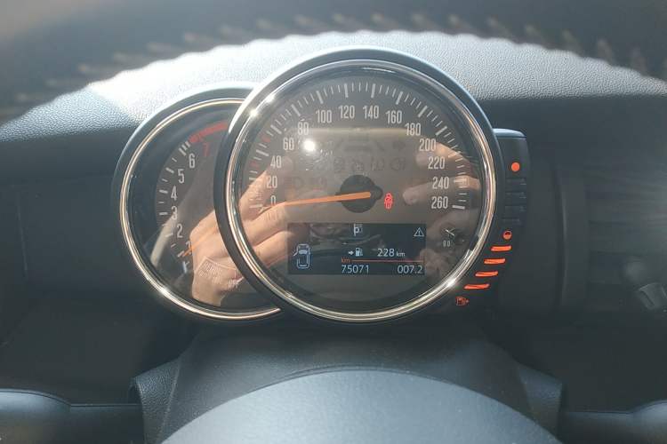 Used MINI MINI 2015 1.2T ONE Five-Door Edition