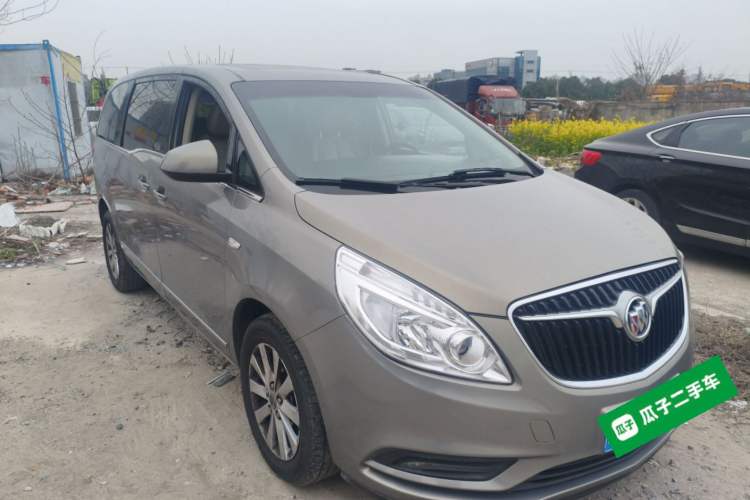 Used Buick GL8 2018 28T Luxury Model China VI Standard Front Right 45 Deg