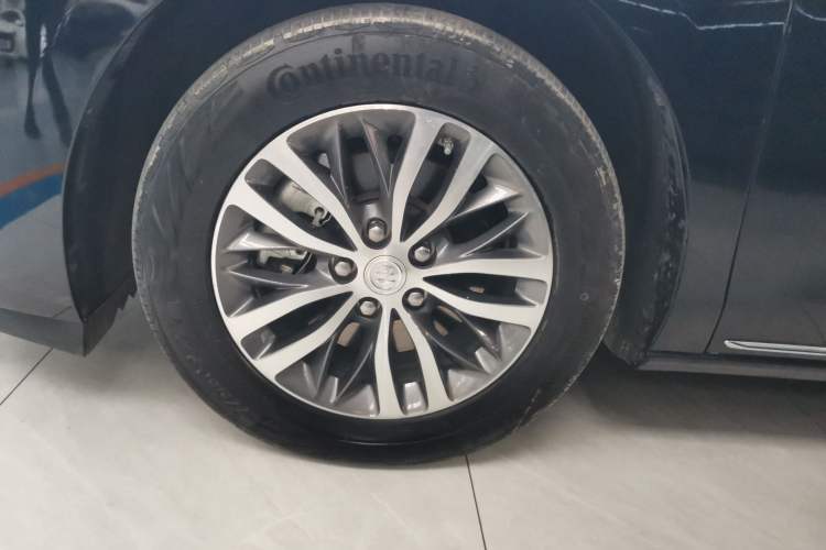 Used Buick GL8 2023 ES Lu Zun Comfort Model