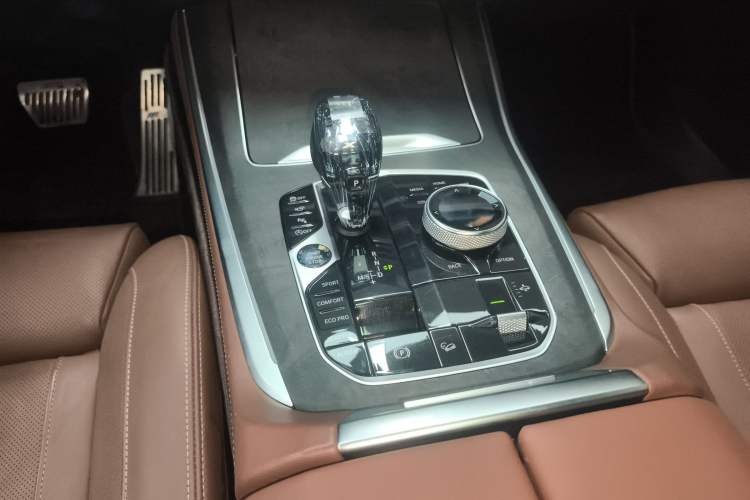 Used BMW X5 2021 xDrive40i Luxury Model with M Sport Package
