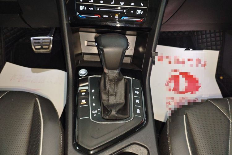 Used Volkswagen Tiguan L 2024 330TSI Automatic Two-Wheel Drive R-Line Enhanced Edition
