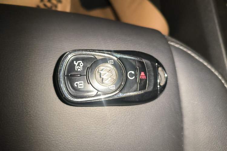 Used Buick LaCrosse 2021 652T Luxury Model
