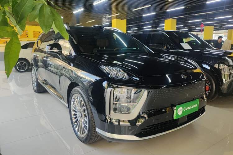 Used Hyptec HL 2025 700 Ultra Six-Seater All-Wheel-Drive LiDAR Version
